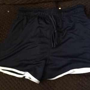 FINAL MARKDOWN NWT girls Easton shorts large